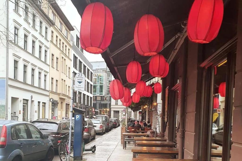 Lovely Apartament In Mitte 2021 * Berlino